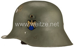 Wehrmacht Paradestahlhelm M 16 mit 2 Emblemen