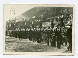 Kriegsmarine Foto, Beerdigung eines Soldaten