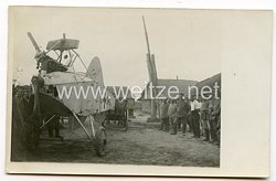 1. Weltkrieg Fliegerei: Foto eines abgestürzten deutschen Flugzeuges