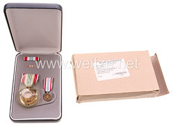 USA - Defence Meritorious Service Medal in Case with Miniature, Lapel Pin and Ribbon Bar 