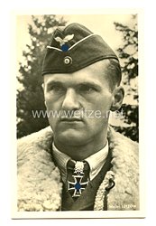 Luftwaffe - Portraitpostkarte von Ritterkreuzträger Major Günther Lützow