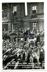 III. Reich - Propaganda-Postkarte - " Tag der nationalen Arbeit, Berlin 1. Mai 1933. Die Ansprache des Reichspräsidenten an die Jugend im Lustgarten "
