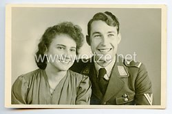 Luftwaffe Portraitfoto, Unteroffiziersanwärter mit Bandspange " Prager Burg "