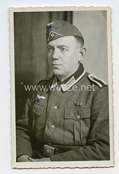 Wehrmacht Heer Portraitfoto, Unteroffizier mit Schiffchen