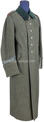Wehrmacht Mantel für einen Schüler und Kriegsfreiwilligen der Unteroffiziersvorschule VI