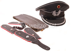 Bundes Republik Deutschland ( BRD ) Bundeswehr ( BW )  Kopfbedeckungen und Schulterstücke für einen Oberleutnant im Generalstab 
