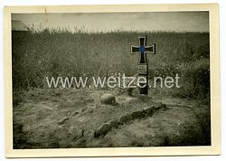 Wehrmacht Heer Foto, Soldatengrab