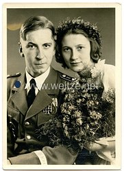 Hitlerjugend ( HJ ) Hochzeitsfoto, Obergefolgschaftsführer mit Ärmelband "Kreta"
