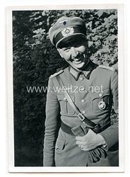 Wehrmacht Heer Portraitfoto, Oberleutnant des Fallschirm-Infanterie-Bataillon mit Fallschirmschützenabzeichen des Heeres 1938