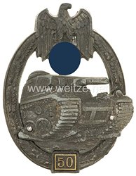 Panzerkampfabzeichen in Silber mit Einsatzzahl "50" - C.E. Juncker