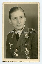Luftwaffe Portraitfoto, Obergefreiter mit Frontflugspange und Eisernen Kreuz 1939 1. Klasse