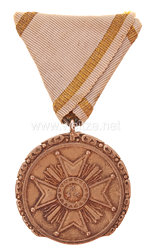 Lettland Orden der 3 Sterne, Goldene Verdienstmedaille