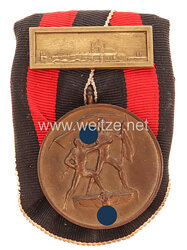 Medaille zur Erinnerung an den 1. Oktober 1938 mit Spange Prager Burg