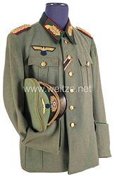 Wehrmacht geschönte Feldbluse und Schirmmütze für einen Generalmajor der Heeresverwaltung 