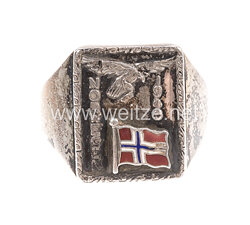 Luftwaffe silberner Fingerring zur Erinnerung an den Einsatz in Norwegen 1940 - mit bereinigtem Hakenkreuz