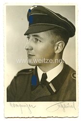 Waffen-SS Portraitfoto, SS-Rottenführer mit Knautschmütze
