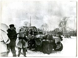 Waffen-SS Pressefoto: SS-Kradschützen im Angriff 12.4.1943
