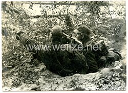 Waffen-SS Pressefoto: Im Dnjepr auf Vorposten 30.10.1943