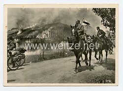 Waffen-SS - Propaganda-Postkarte - " Unsere Waffen-SS " - Eine SS-Polizeidivision auf dem Vormarsch