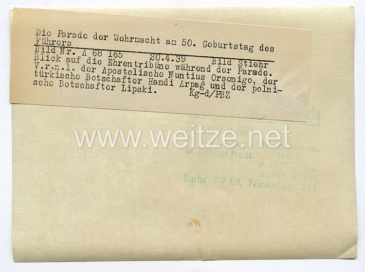 III. Reich Pressefoto. Die der Wehrmacht am 50. Geburtstag des Führers. 20.4.1939. Bild 2