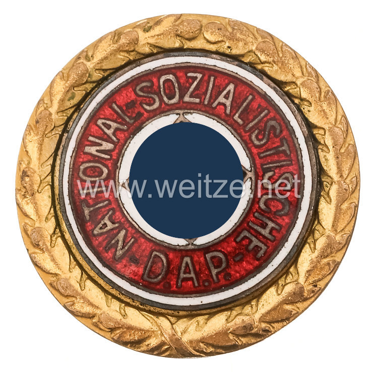 Goldenes Ehrenzeichen der NSDAP als Ehrenverleihung zum Jahrestag der Machtergreifung 