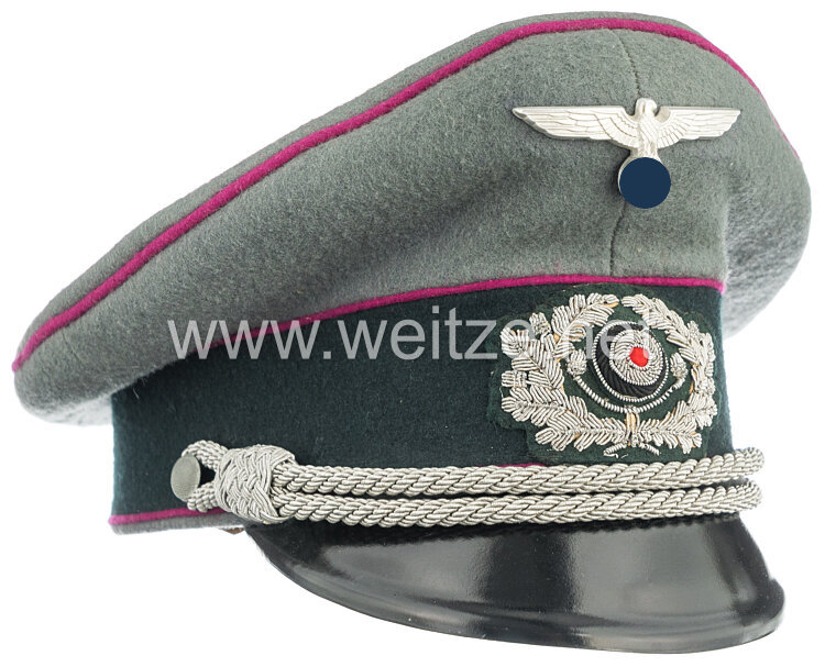 Wehrmacht Schirmmütze für einen Hauptmann der Nebelwerfer Abt. 8 Bild 2