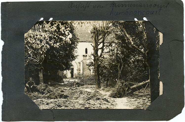 Fotos Erster Weltkrieg: Frankreich Kirche von Auménancourt
