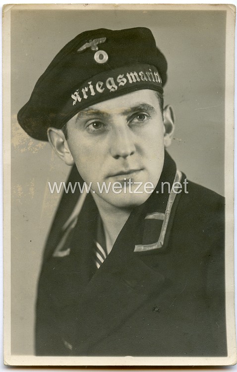 Portraitfoto eines Maat der Kriegsmarine