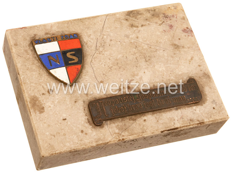 III. Reich - Tschecheslowakei - Narodni Sourucenstvi ( NS ) ( Tschechische NSDAP ) - Schreibtischdekoration