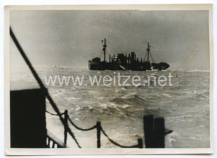 Kriegsmarine Pressefoto: Vorpostenfahrt im Schneesturm 21.2.1941