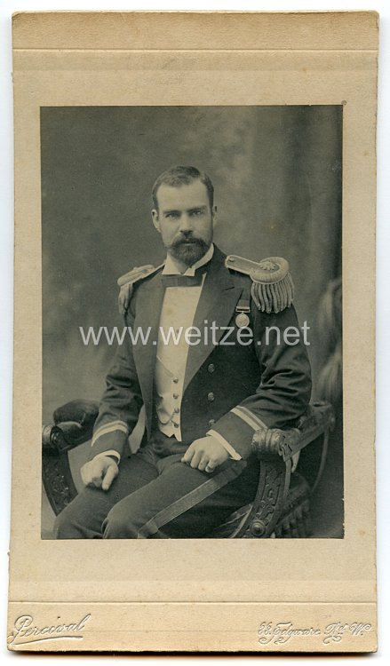 England um 1900 Portraitfoto eines Offiziers mit britischen Marine