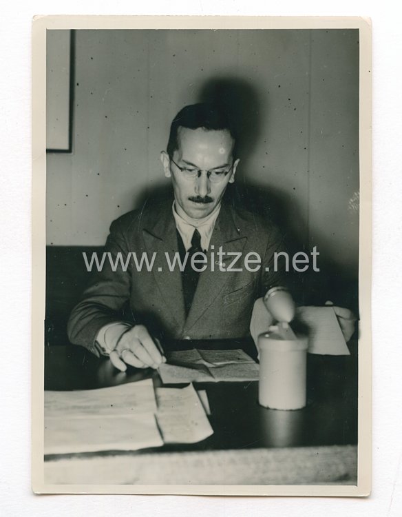 3. Reich Pressefoto: Rundfunksprecher Dr. Rolf Bathe 