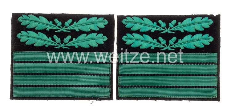 Waffen-SS Paar Rangabzeichen für die Tarnuniform für einen SS-Oberführer.