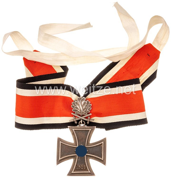 Ritterkreuz mit Eichenlaub und Schwertern zum Eisernen Kreuz 1939