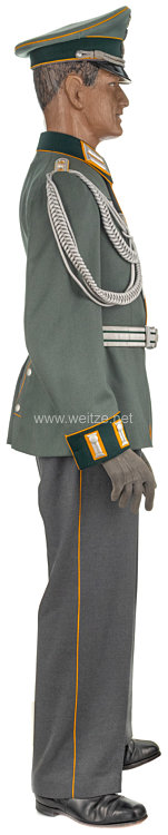 Wehrmacht komplette Parade-Uniform aus dem Besitz von Rittmeister F. Filser, Chef der 5. M.G. Schwadron im Kavallerie-Regiment Nr. 17 Bild 2