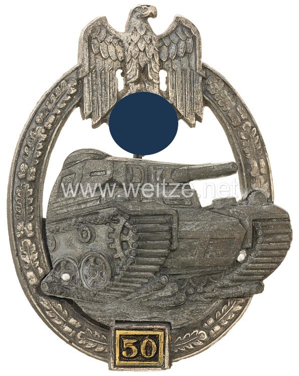Panzerkampfabzeichen in Silber mit Einsatzzahl "50" - C.E. Juncker