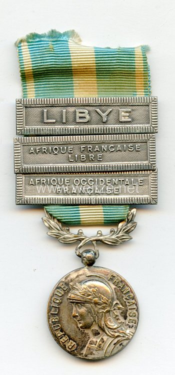 Frankreich "Médaille coloniale" mit 3 Spangen 
