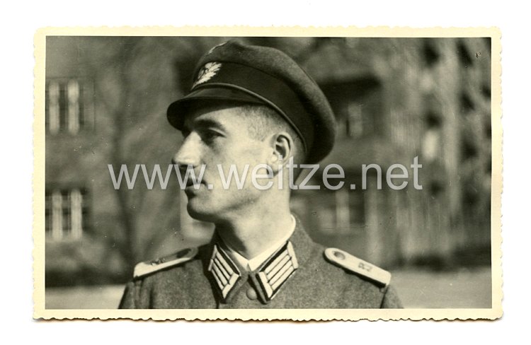 Wehrmacht Heer Foto, Leutnant mit Knautschmütze