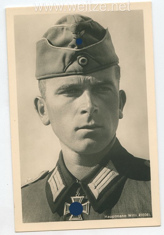 Heer - Portraitpostkarte von Ritterkreuzträger Hauptmann Willi Riedel