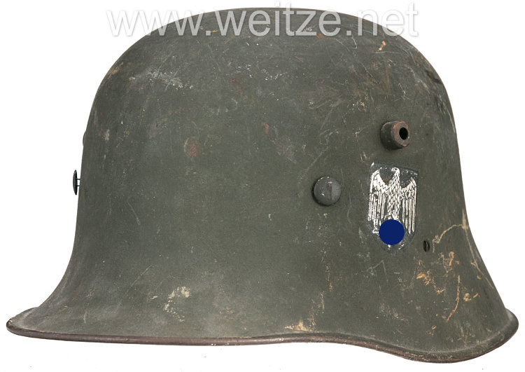 Wehrmacht Heer Stahlhelm M17 mit 1 Emblem