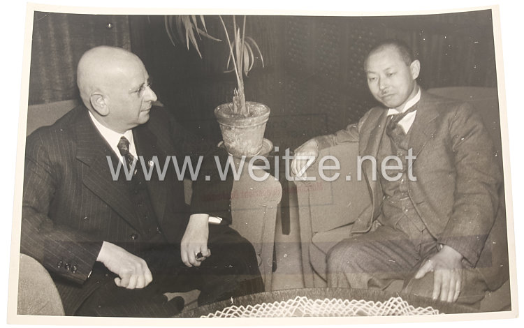 III. Reich Pressefoto: Präsident der Schwerindustrie von Mandschukuo Aikawa in Deutschland