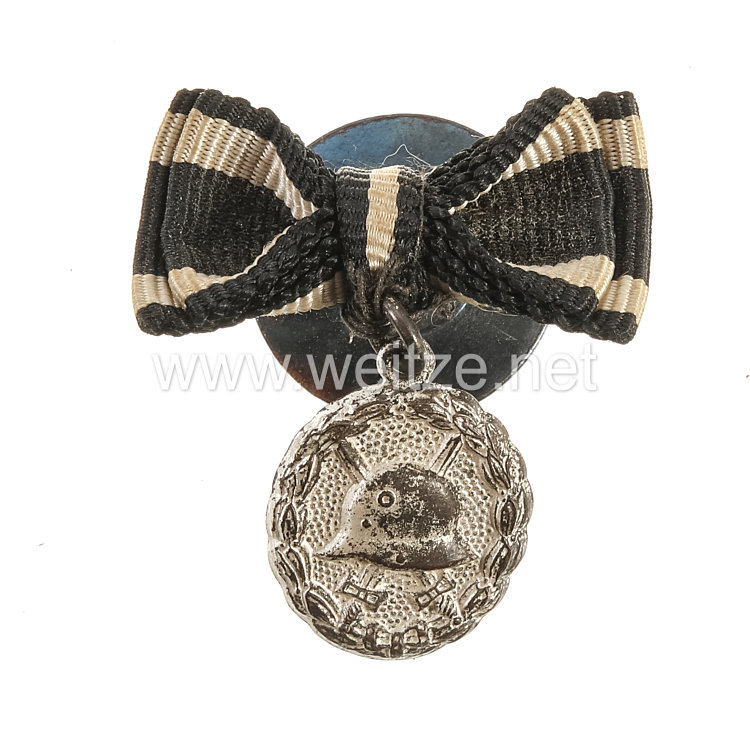 Knopflochdekoration mit 1 Auszeichnung für einen Frontsoldaten des 1. Weltkrieges