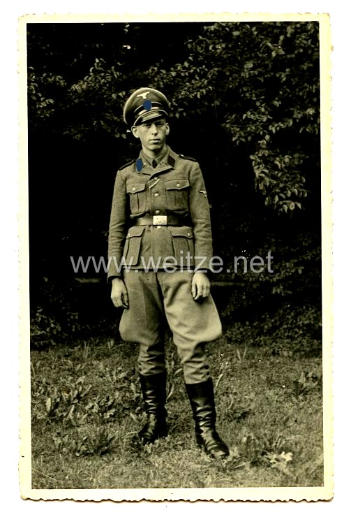 Waffen-SS Portraitfoto, SS-Mann mit Schirmmütze
