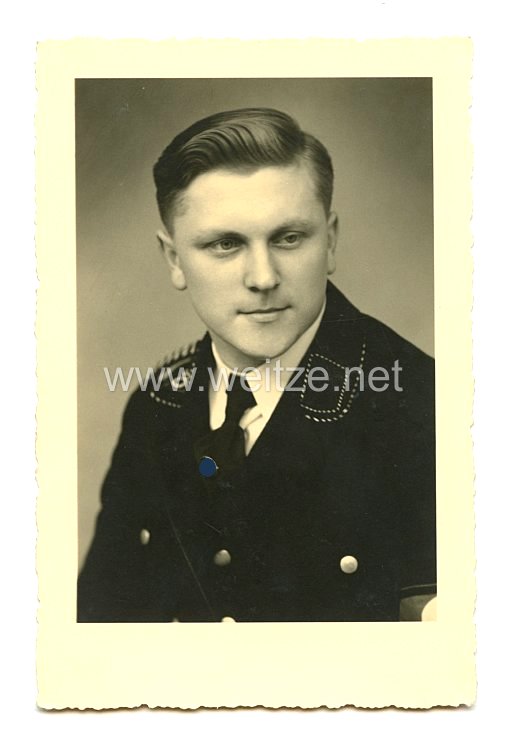 Allgemeine-SS Portraitfoto, Angehöriger einer SS-Standarte mit NSDAP Mitgliedsabzeichen