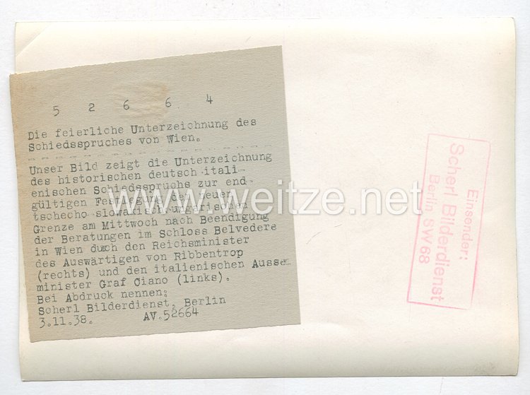 3. Reich Pressefoto: Die feierliche Unterzeichnung des Schiedsspruches von Wien. 3.11.1938 Bild 2