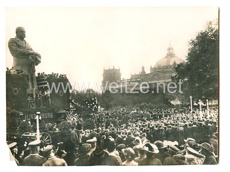 1. Weltkrieg Deutsches Heer Pressefoto: Huldigungsfeier am Hindenburg-Denkmal in Berlin