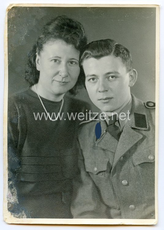 Waffen-SS Portraitfoto eines Soldaten