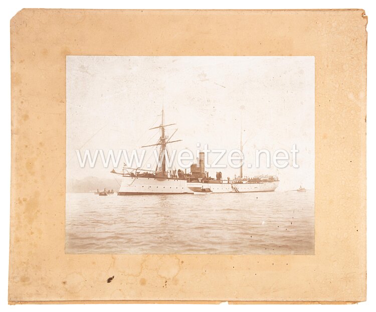Kaiserliche Marine Großformatiges Foto des Kleinen Kreuzers "S.M.S. Bussard", aufgenommen in Ostafrika