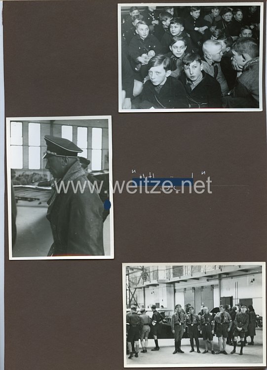 Hitlerjugend Fotos, HJ besucht eine Flugzeughalle