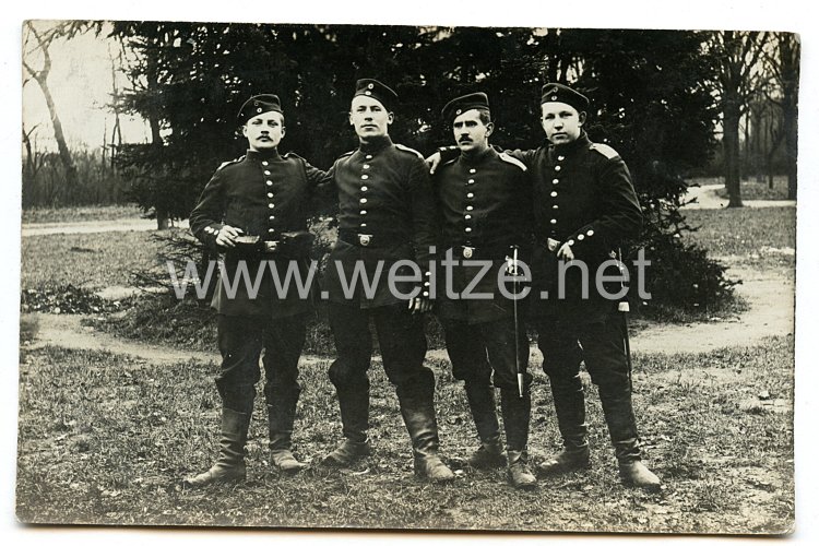 Preußen Fotopostkarte Gruppe Soldaten in einem Infanterie-Regiment